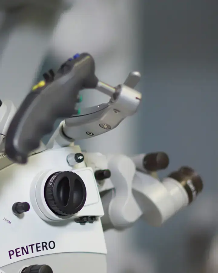 a robotic that is sitting on top of a table