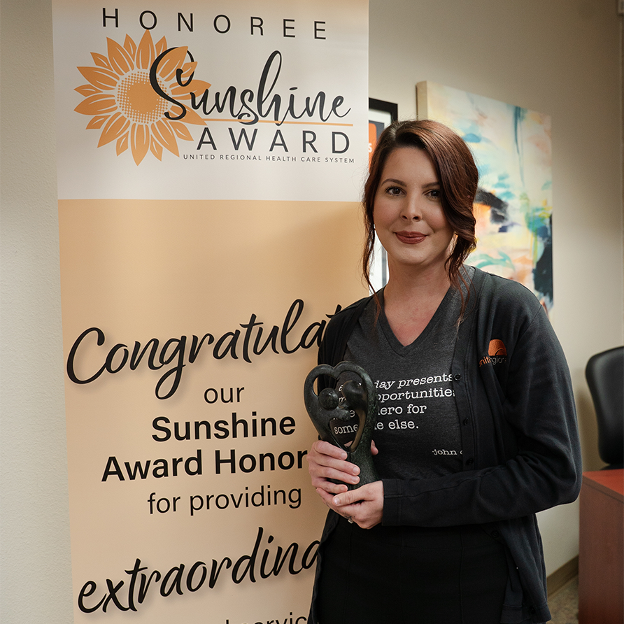 Alexis-Biron-with-sunshine-award
